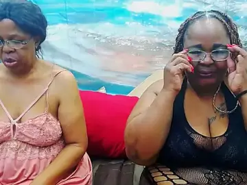 Stripchat Adult Webcam of SEXY_MATURExx