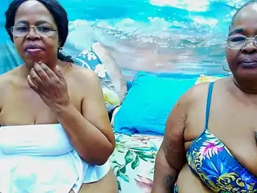 Stripchat Free Live Porn of SEXY_MATURExx