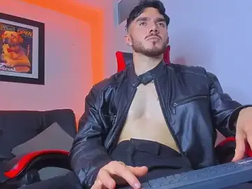 Stripchat Free Porn Cam of Dante_Blake1