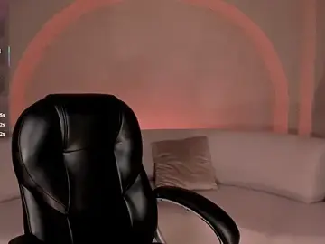Stripchat Free Live Porn of ChristineFord_
