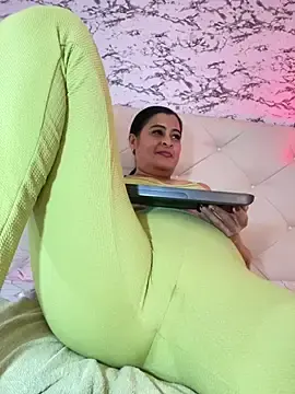 Stripchat Best Webcam of Lili__taylor