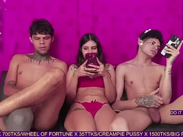 Stripchat Best Webcam of amazing_group_hot69