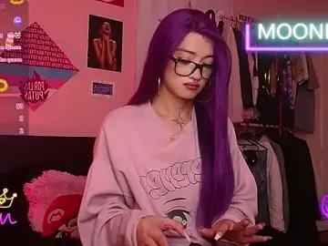Stripchat Free Live Porn of moonfiredancer
