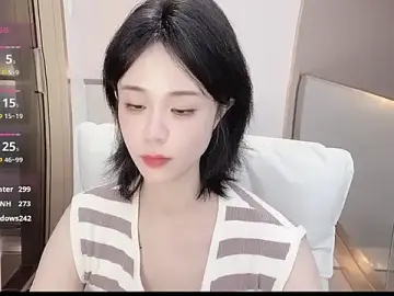 Stripchat Best live sex cam show of serenity_G