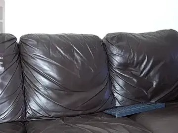 Stripchat Watch Live Sex Cams of PaulGrow