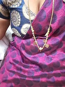 Stripchat Nude Webcam of Tamil_Ammani