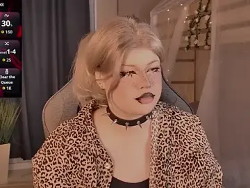 Stripchat Free Porn Cam of LilithNlsn