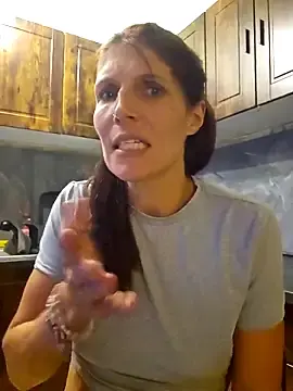 Stripchat Free Porn Cam of Lenchen_