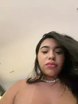 Stripchat Adult Video Chat of SofiaWildee