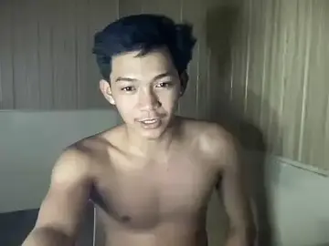 Stripchat Watch Live Sex Cams of YourcumBoy77