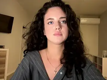 Stripchat Free Live Porn of A_Milly