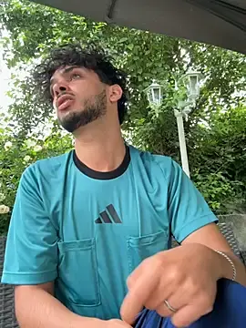 Stripchat Free Porn Cam of Gipsyboysteve