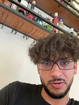 Stripchat Adult Webcam of Gipsyboysteve