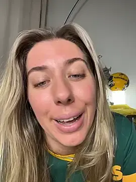 Stripchat Sex Cam of Aussielulu