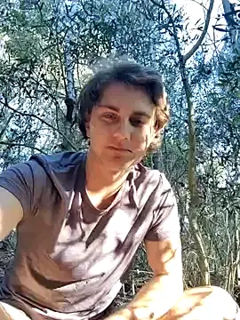 Stripchat Live Sex Cam of Lucasboy101