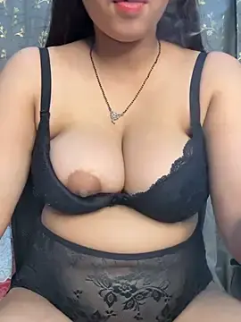 Stripchat Adult Webcam of Miss-Ayraa