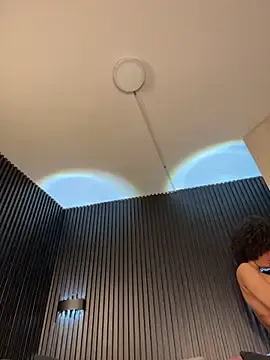 Stripchat Sex Cam of kendall_coxx