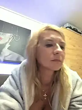 Stripchat Best Webcam of KaylinJan