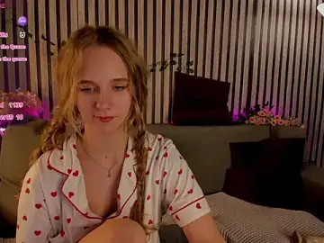 Stripchat Sex Cam of Casey_Sweeet