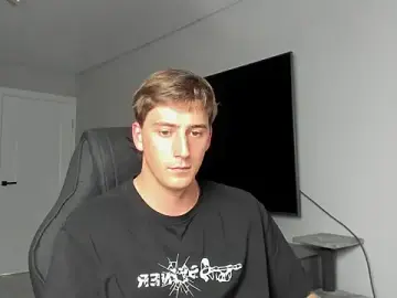 Stripchat Nude Webcam of DaniHort