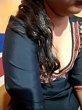 Stripchat Live Sex Cam of Sexy_Divya__