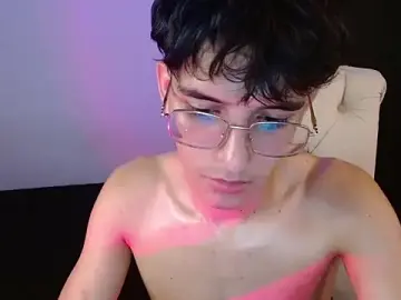 Stripchat Watch Live Sex Cams of noah_millerx