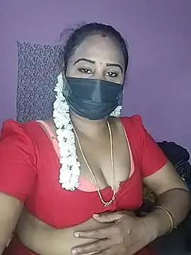 Stripchat Free Live Porn of Tamil_devagi