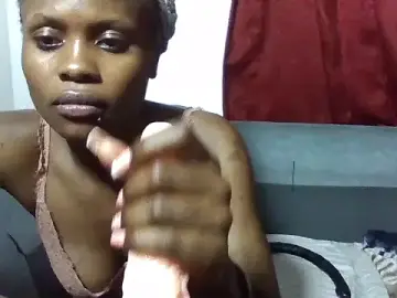Stripchat Watch Live Sex Cams of Candysleek_petite