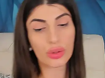 Stripchat Watch Live Sex Cams of SkinnyDolly