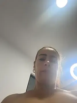 Stripchat Live Porn of Natigoonzalez