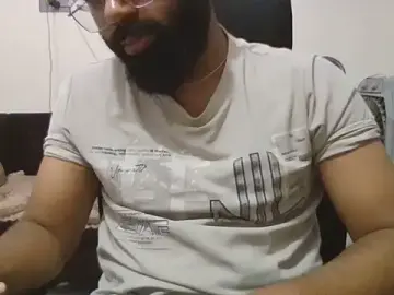 Stripchat Live Sex Cam of CA_topper_7