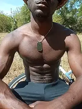 Stripchat Sex Cam of Ndolet78