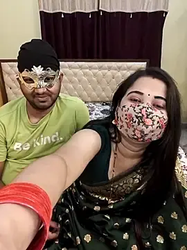 Stripchat Live Porn of MONAJI_HOT