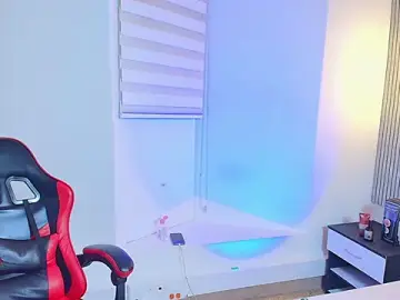 Stripchat Live Sex Cam of TONY_FOXX1