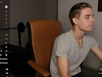 Stripchat Live Sex of David_Heath