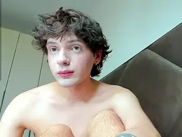 Stripchat Adult Webcam of colestorms