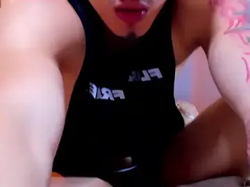 Stripchat Watch Live Sex Cams of rocoo_santos