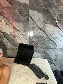 Stripchat Free Porn Cam of AlexLaurent