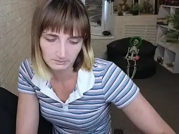 Stripchat Free Live Porn of Nika_Kitten