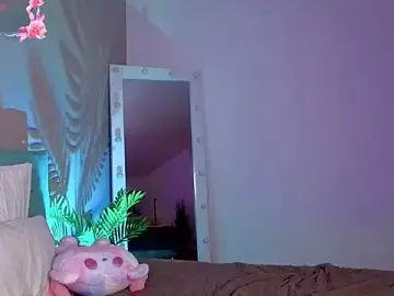 Stripchat Sex Cam of L1ittle_kitty_