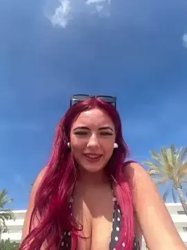 Stripchat Live Sex Cam of Saelyxiaaaxo