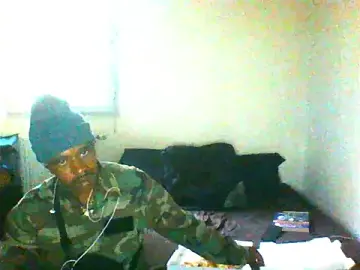 Stripchat Free Porn Cam of papoupinthishit