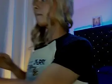 Stripchat Best live sex cam show of BellaRoge