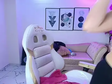 Stripchat Live Sex of Isa_reel
