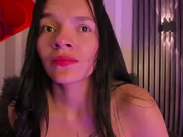 Stripchat Live Sex of _shantal_smith