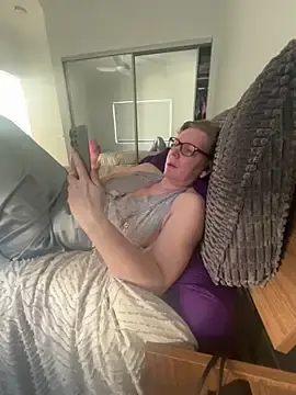 Stripchat Nude Webcam of l4dyc4pricorn76