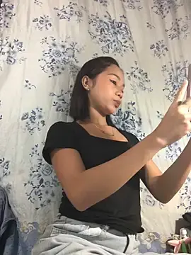 Stripchat Free Porn Cam of Asianpinay_Skinny1818