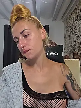 Stripchat Sex Chat of kylie_blck