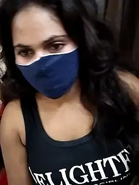 Stripchat Adult Webcam of Roji_bha