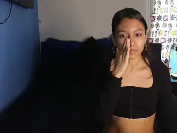 Stripchat Adult Webcam of tony_and_sophia